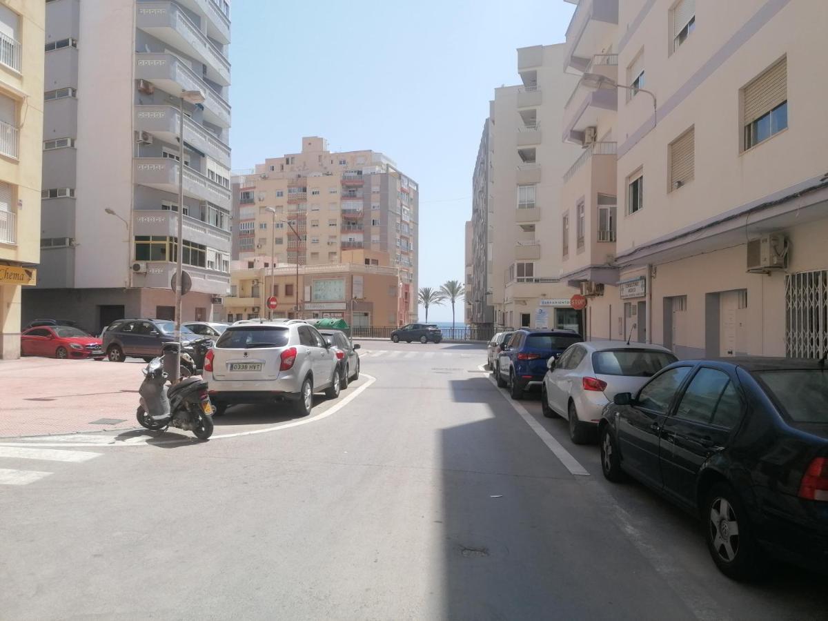 Piso Agradable Cerca De La Playa Almeria Exterior foto